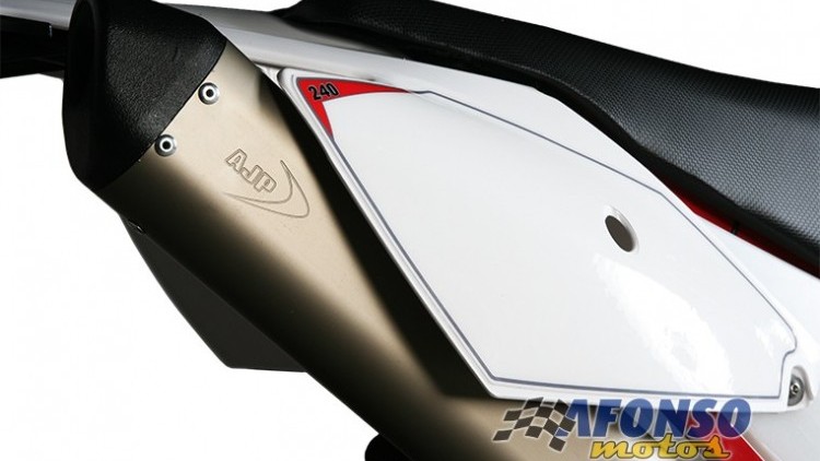 AJP PR4 125 Supermoto