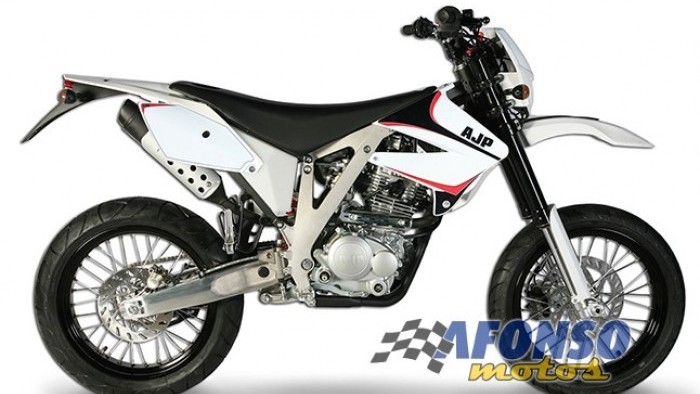 AJP PR3 125 Supermoto